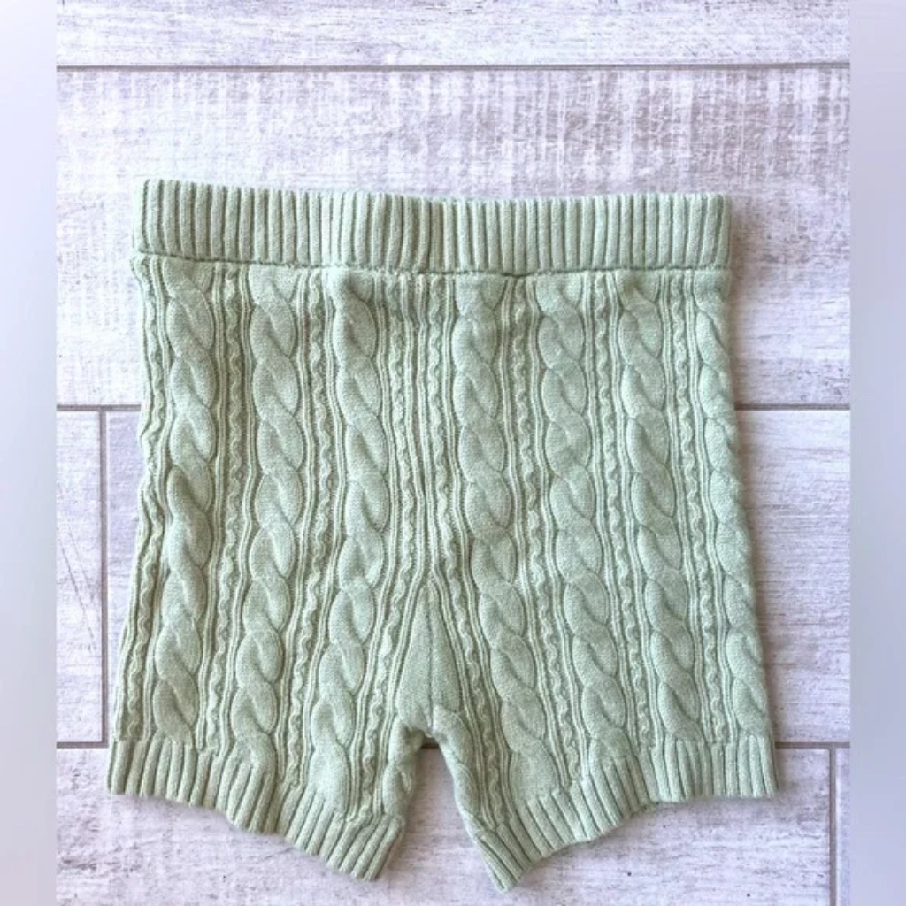 Beige Botany Knit Shorts Nwot